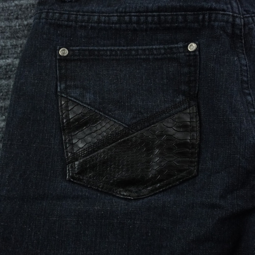 Reset Denim Shorts Mens 34 Dark Wash Blue Faux Snakeskin Back Pockets Streetwear - Picture 13 of 13